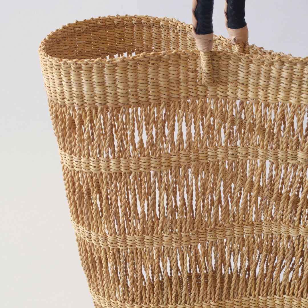 Open Weave Tote by ASIGE – detail