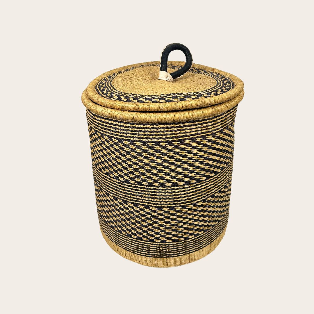 Lidded Handwoven Laundry Basket - Medium