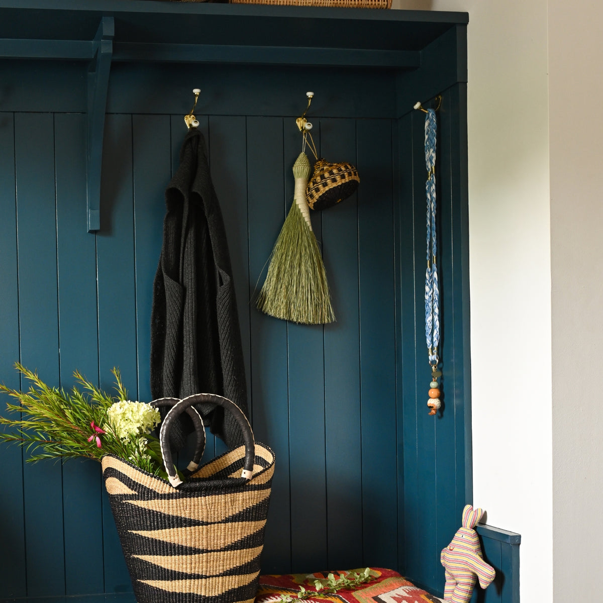 Handmade Lutindzi Grass Broom