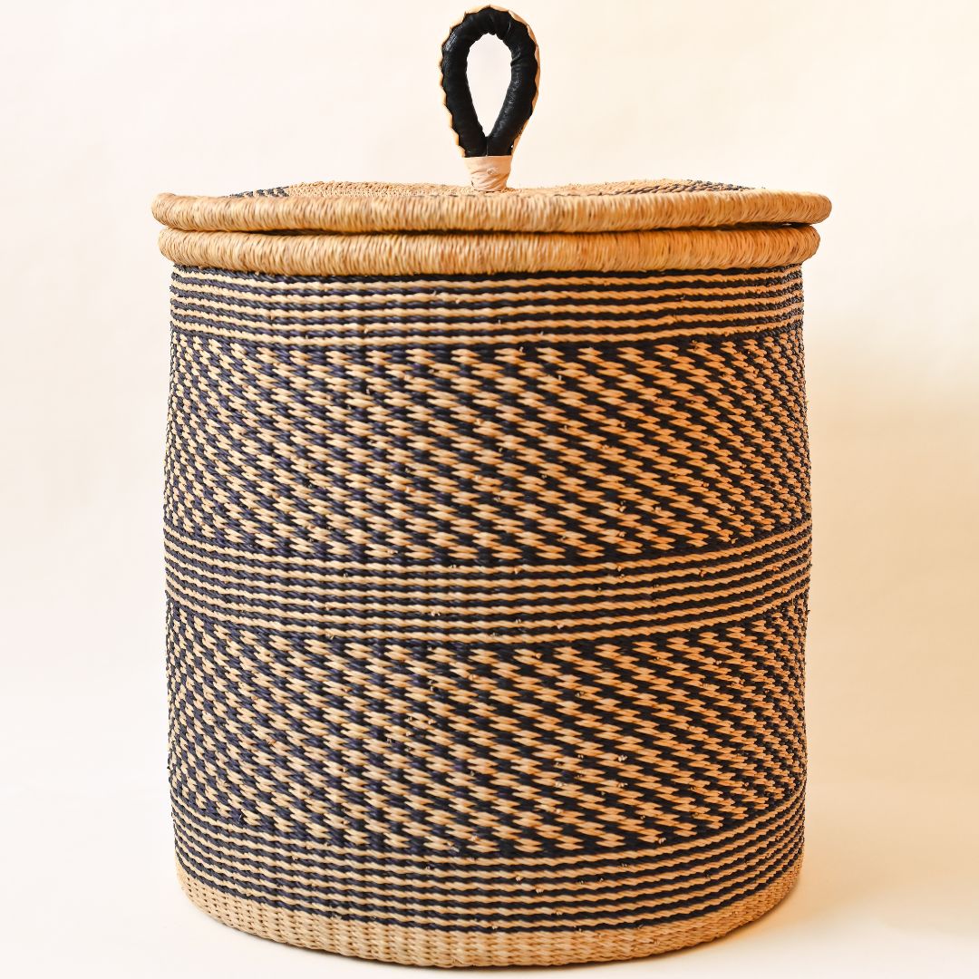Lidded Handwoven Laundry Basket - Large