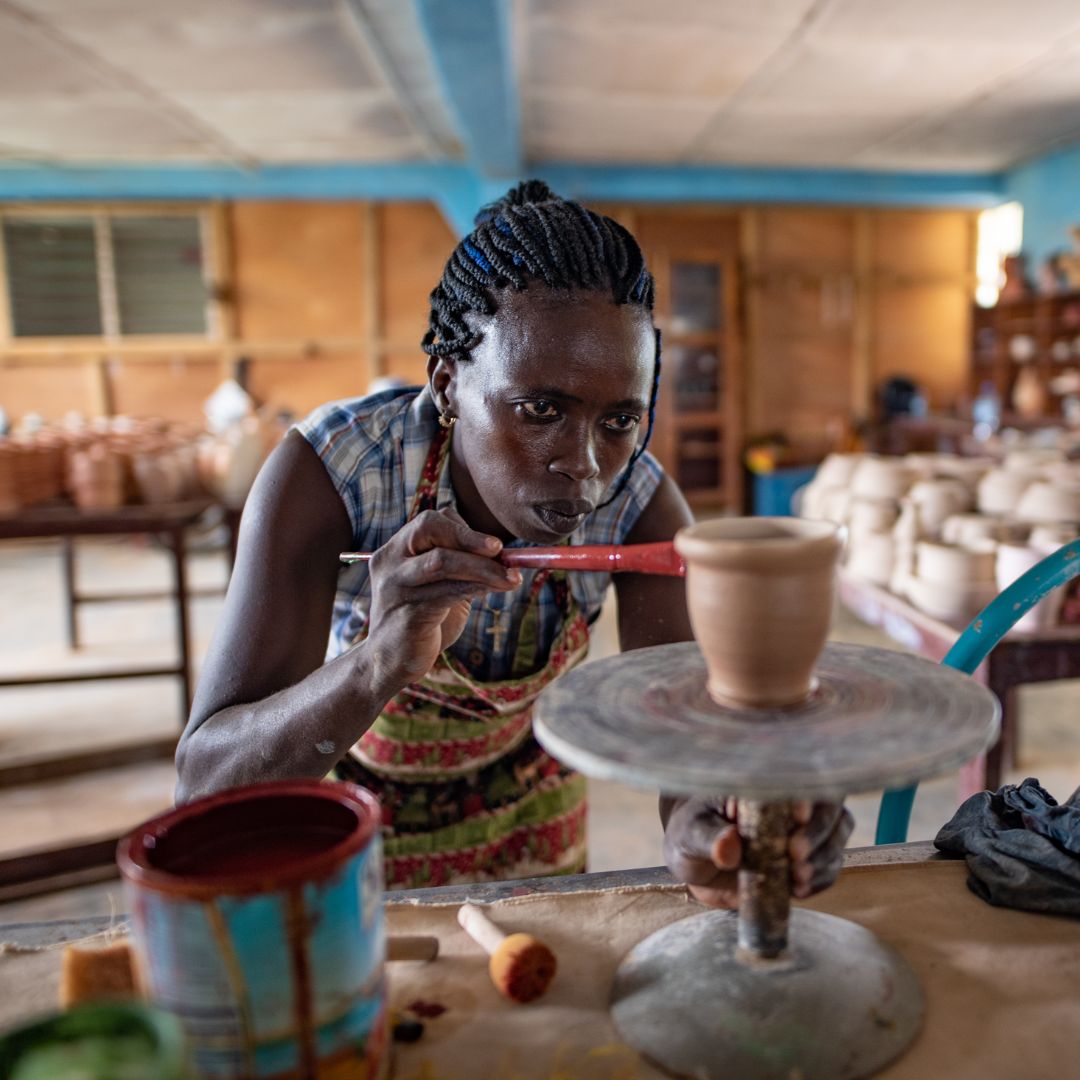 Serving Bowl Riffled by Sweet Salone – lifestyle view
