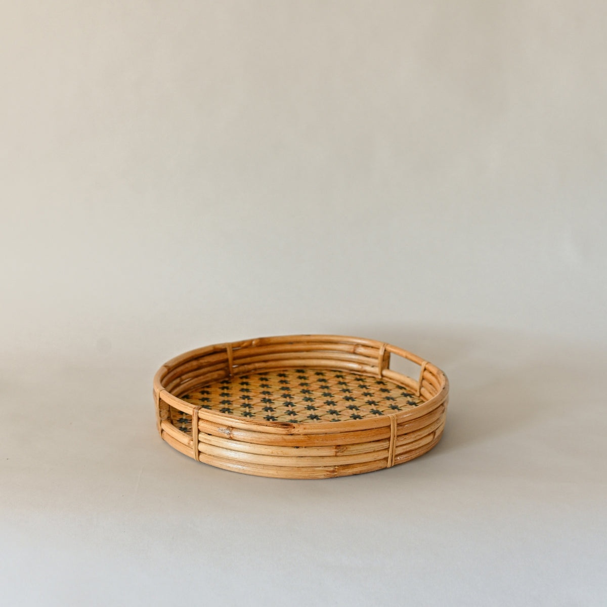 Handmade Bamboo Lattice Round Tray